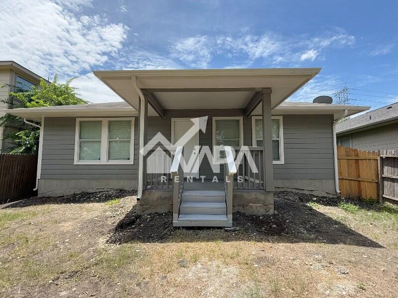 Building Photo - 9159 Everton