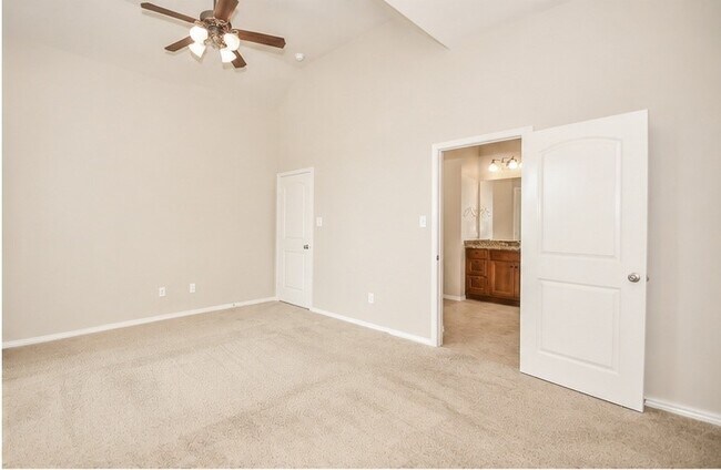 Building Photo - 11518 Elizabeth Brook Dr