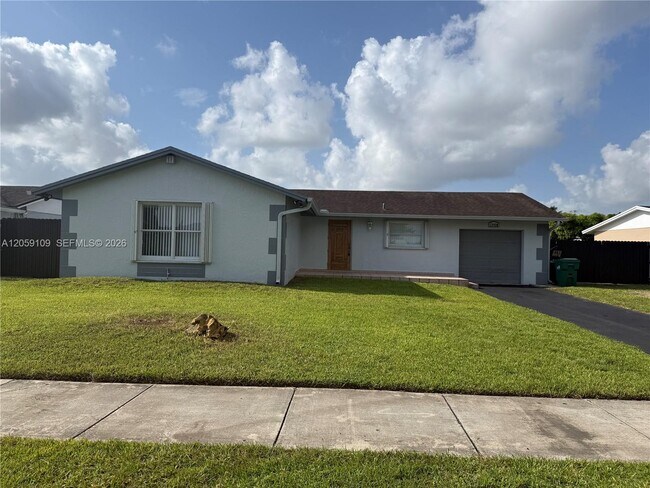 Building Photo - Southwest 79th Street, Miami, FL 33183 - 4 BR 2 BA single-family home