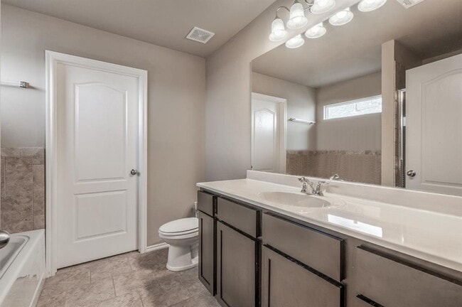 Building Photo - 11817 NW 130th St