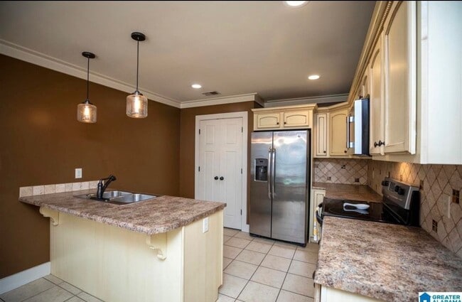 Building Photo - 235 Odum Rd