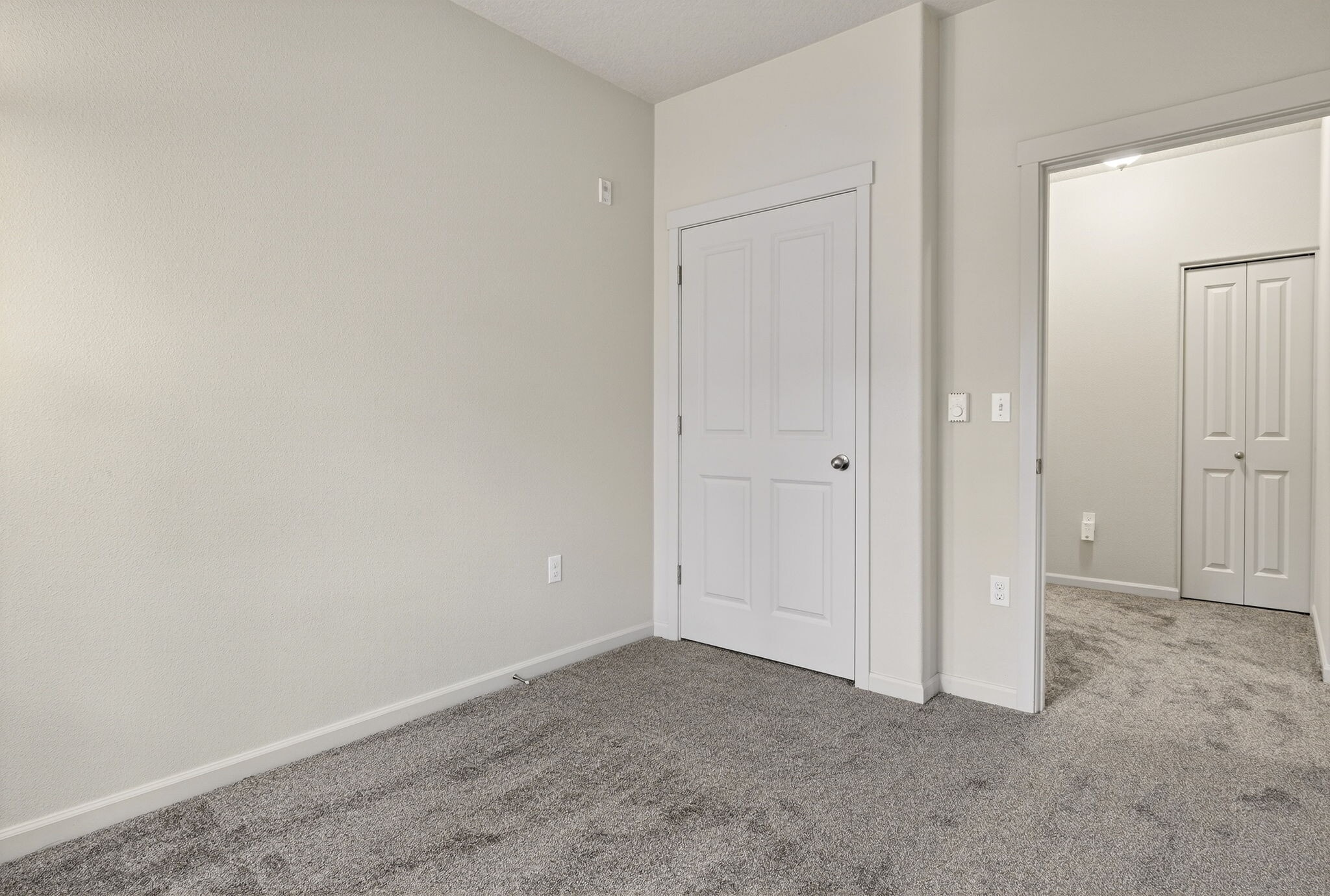 Building Photo - 10664 NE Holly St