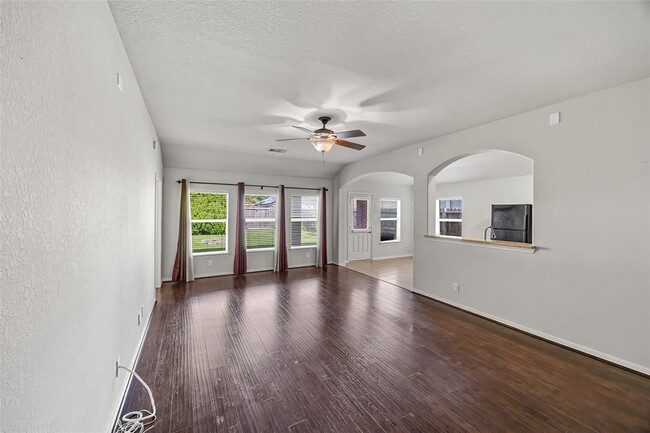 Building Photo - 1123 Pecos Pass Dr