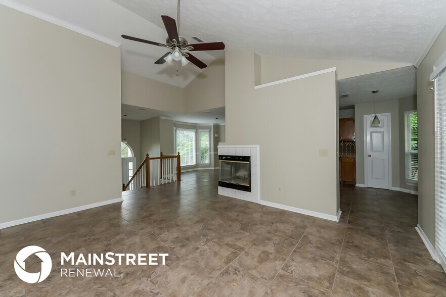 Building Photo - 1129 Mistletoe Cir