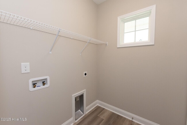 Building Photo - 190 Coastline Cir