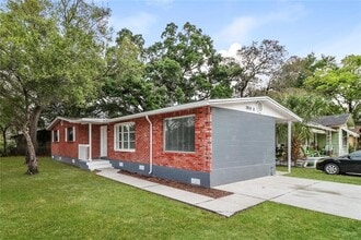 Building Photo - 3914 Deleuil Ave