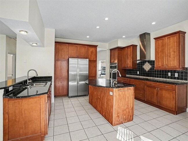 Building Photo - 7728 Glynde Hill Dr