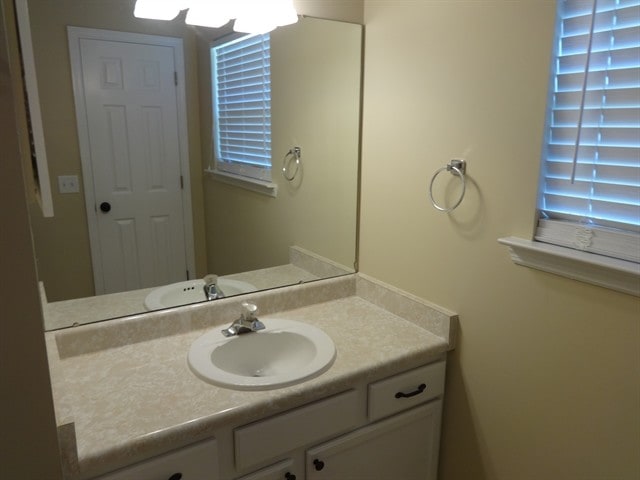 Building Photo - 14 Stellata Ln