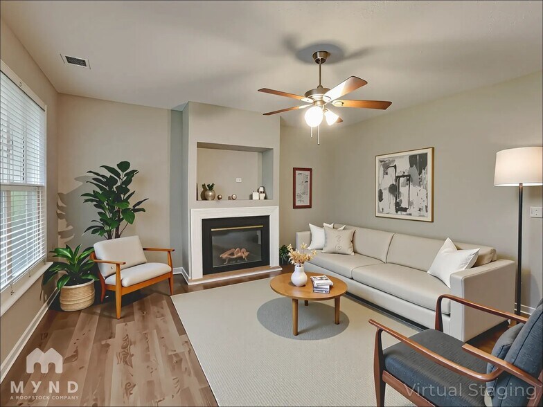 Building Photo - 6053 Shining Oak Ln