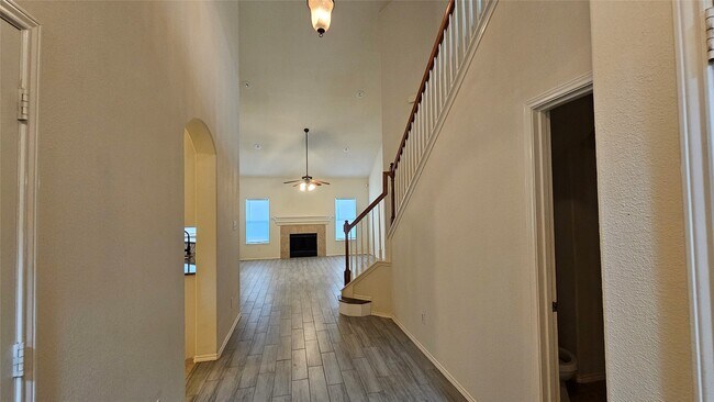 Building Photo - 1806 Vernal Glen Cir