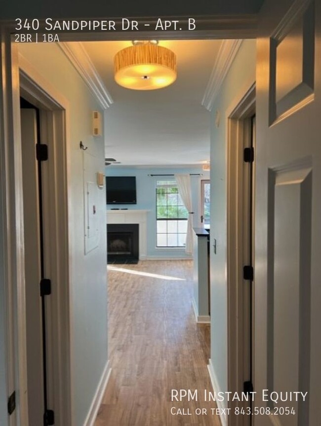 Building Photo - 340 Sandpiper Dr