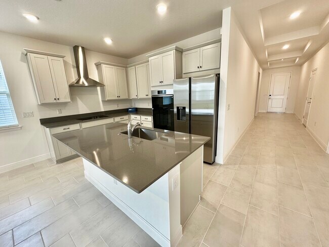 Building Photo - 4874 Shady Pnes Dr