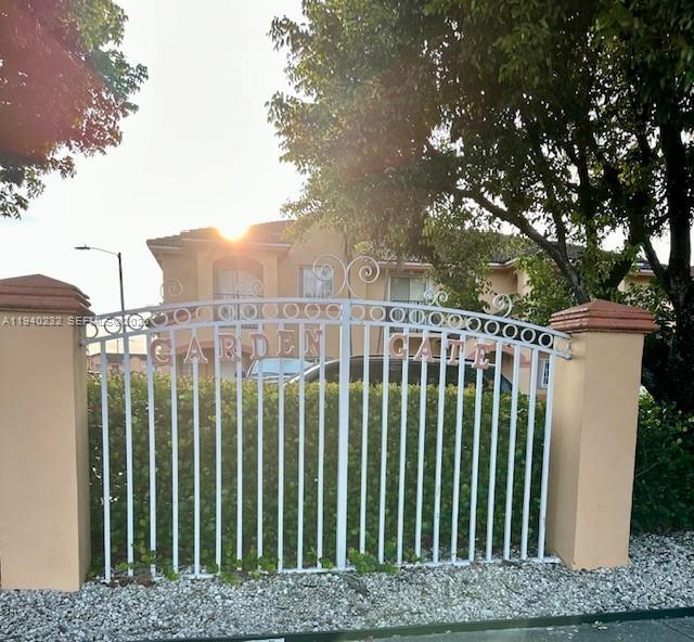 Building Photo - 10604 NW 87th Ct