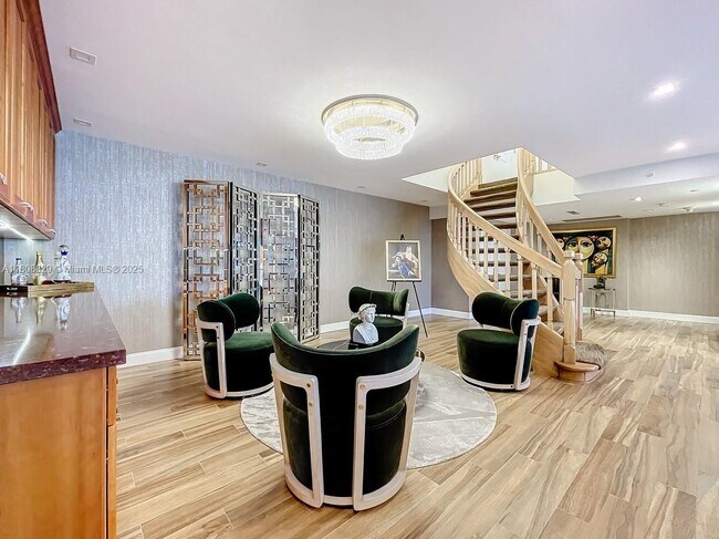 Building Photo - 11113 Biscayne Blvd