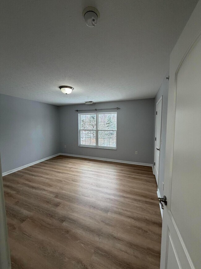 Building Photo - 7774 S Essex Gate Dr