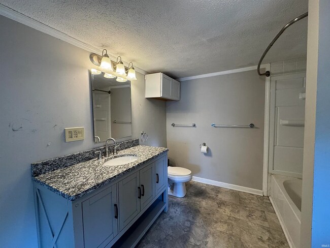 Building Photo - 800 Clark St