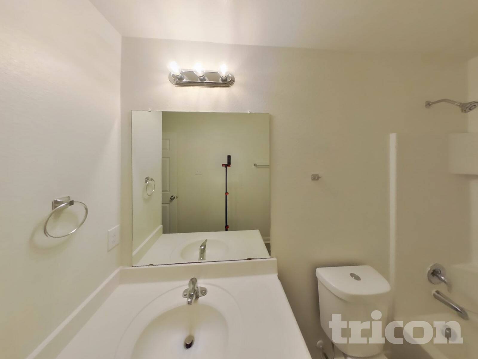 Building Photo - 1335 Coltview Pl