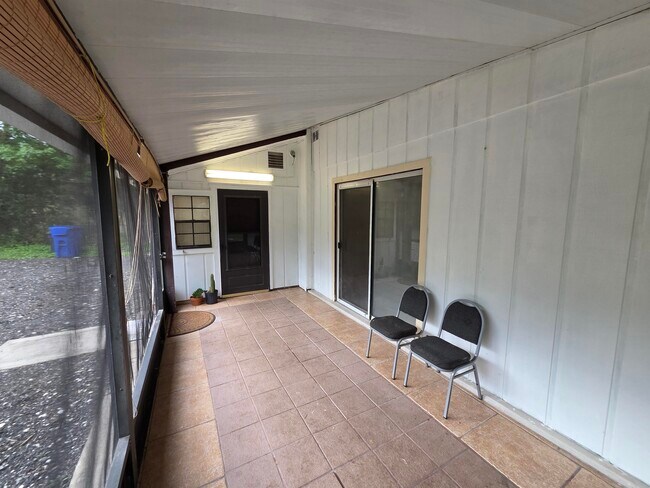 Building Photo - 7557 US-1