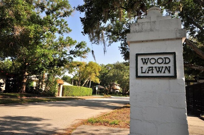 Building Photo - 2624 12th St N