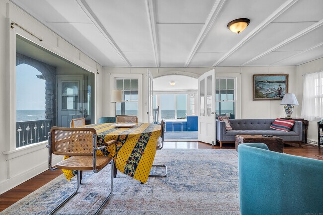 Building Photo - 67 Chimney Corner Cir