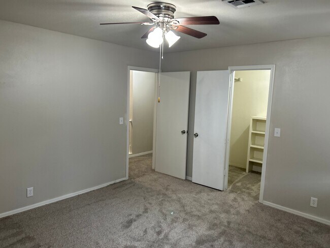 Building Photo - 6305 Bingham Ct
