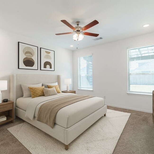 Building Photo - 31319 Horseshoe Meadow Bend Ln