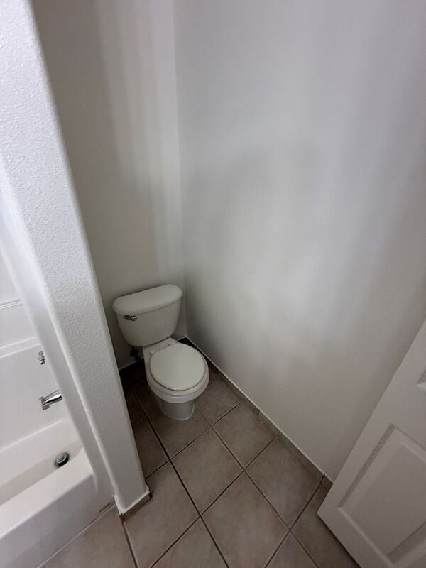 Building Photo - 4342 Ward Pl NE