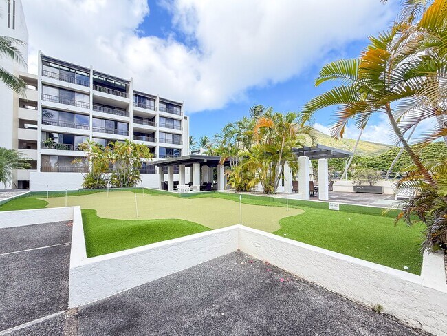 Building Photo - Beautiful One Bedroom in Hawaii Kai
