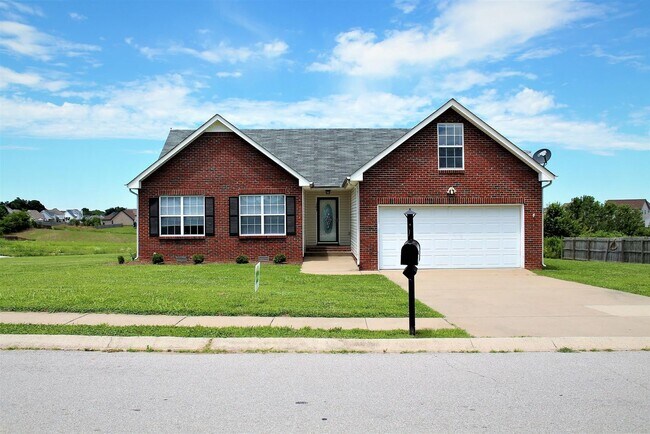 Building Photo - 1577 Autumn Dr