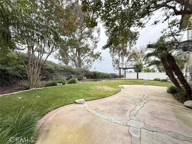 Building Photo - 15452 Quiet Oak Dr