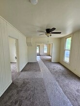 Building Photo - 1250 N Jefferson Ave