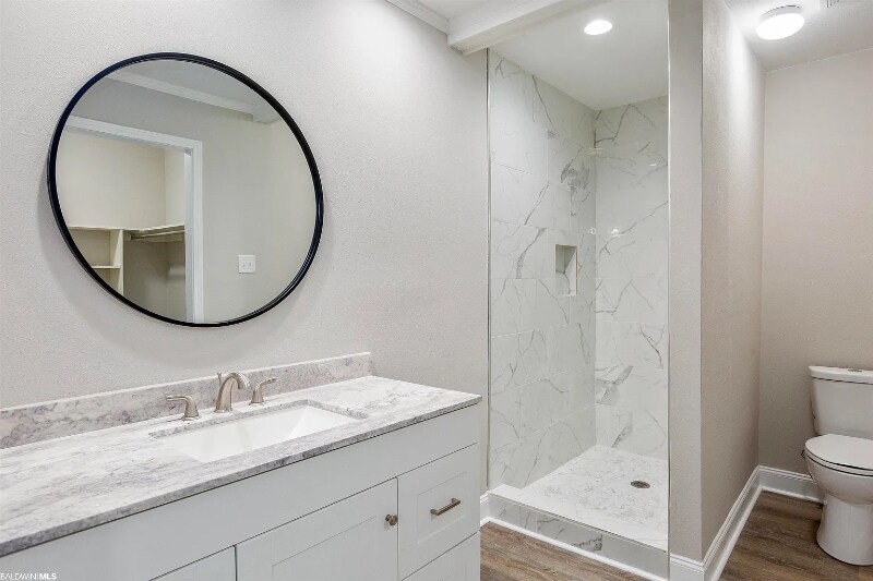 Building Photo - 109 Kingswood Dr