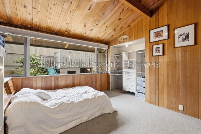 Building Photo - 1541 Garrison Pl