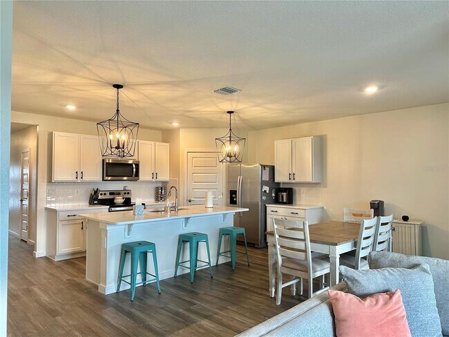 Building Photo - 17205 Barnwood Pl