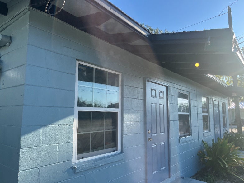 Building Photo - 1318 SE 7th Ave