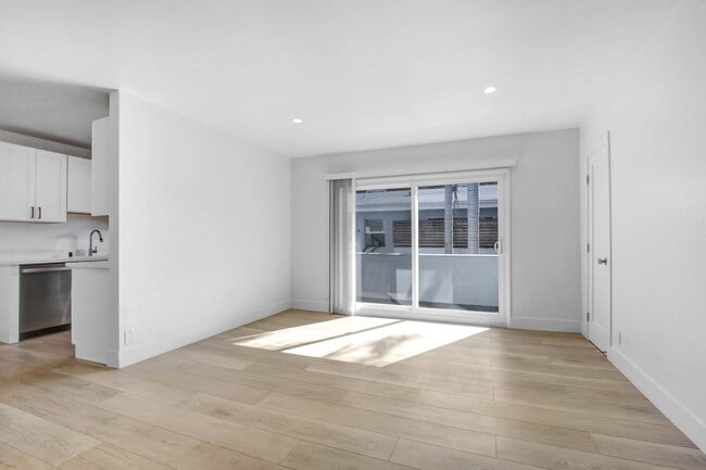 Building Photo - 3637 Jasmine