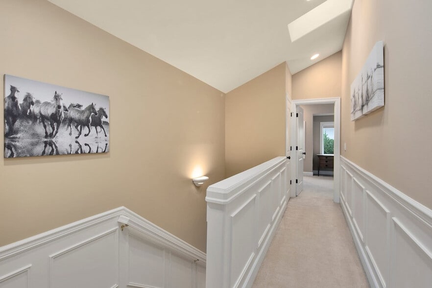 Building Photo - 2717 E Yesler Wy