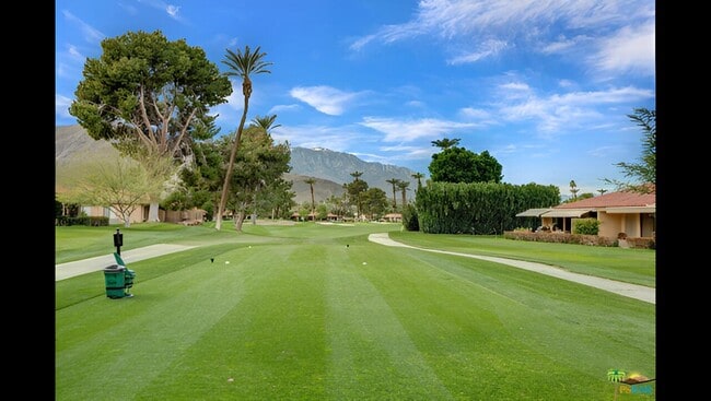 Building Photo - 11 Palma Dr