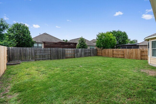 Building Photo - 3021 Angelina Ct