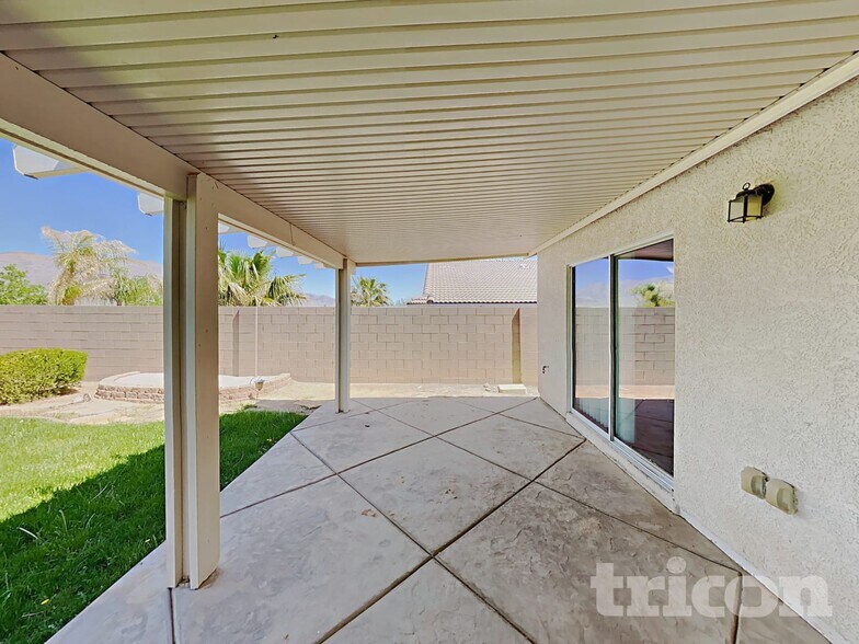 Building Photo - 8142 Dancing Ave
