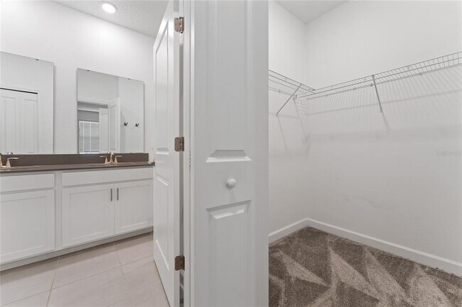 Building Photo - 4751 Waltham Forest Dr