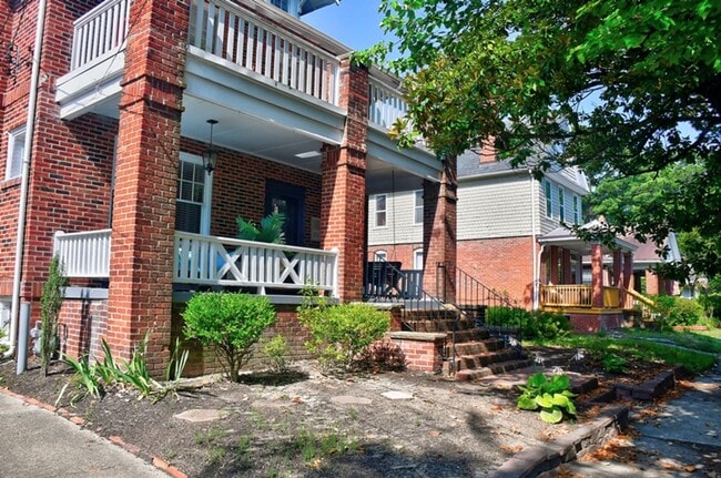 Building Photo - Beautiful Older home renovated for todays lifestyle