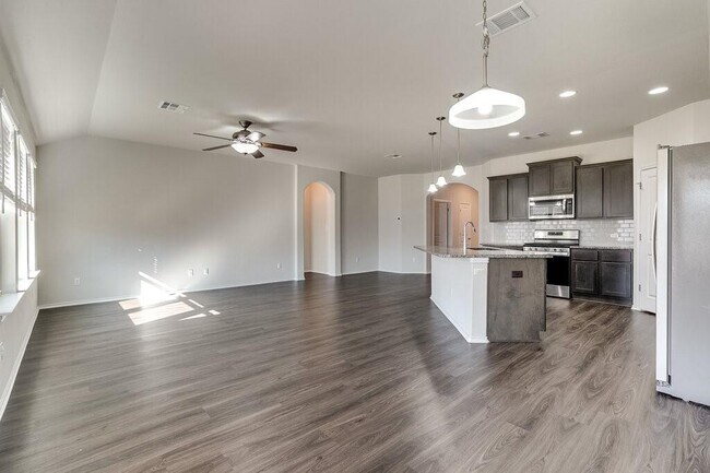 Building Photo - 3401 Pauling Loop