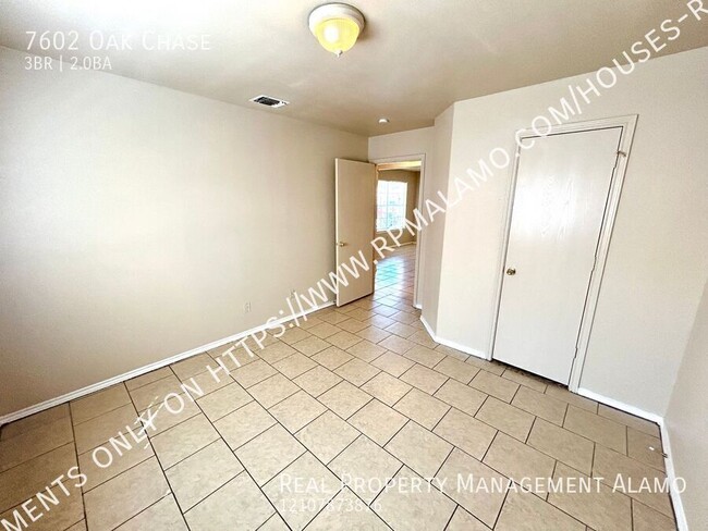 Building Photo - **APPLICATION RECEIVED** *MOVE IN SPECIAL*...