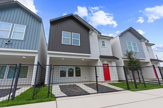 Building Photo - 1513 Egypt St