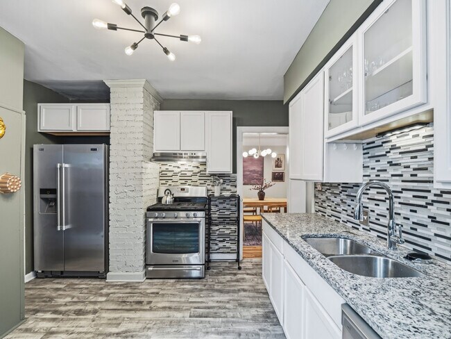 Building Photo - 3621 Silsby Rd