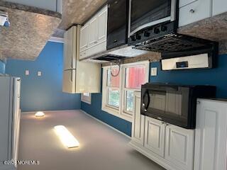 Building Photo - 42 Fulton Ave