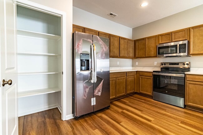 Building Photo - 1526 Park Ave