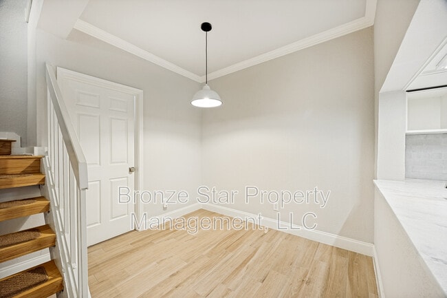 Building Photo - 5200 Martel Ave