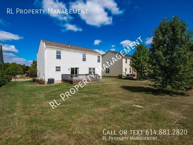 Building Photo - Beautiful 4 bedroom 2.5 bathroom home in M...